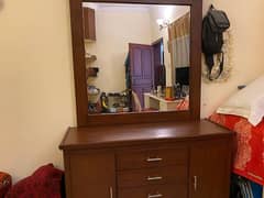 Dressing table