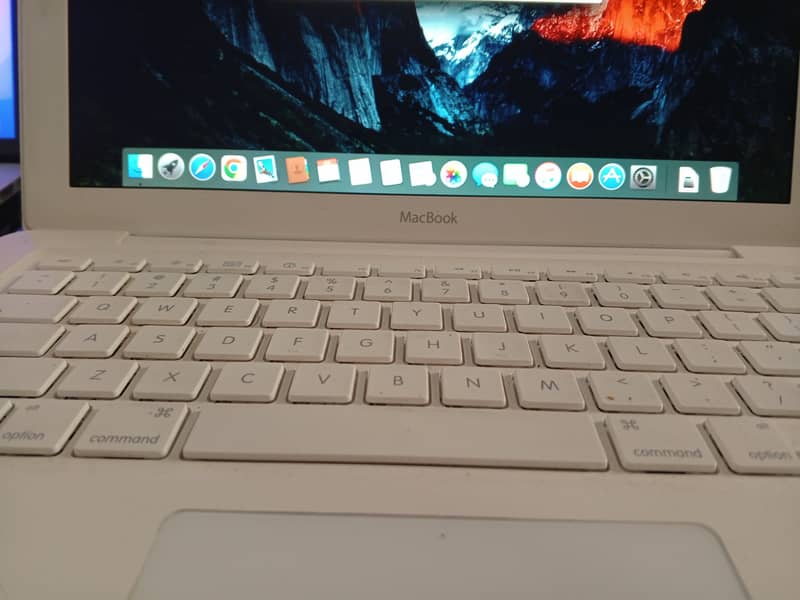 MacBook for Sale 1