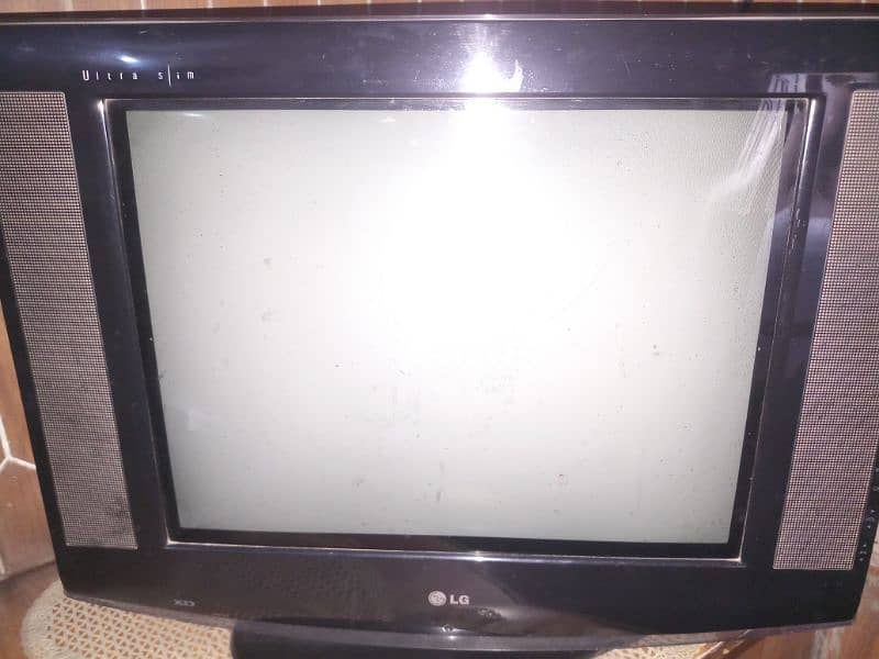 LG XD Ultra Slim TV for sale 0