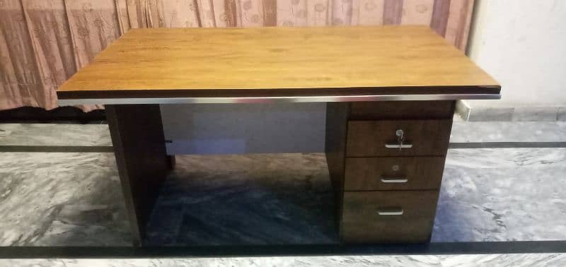 executive table for sale 1