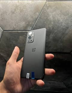 One plus 9 pro 8/256 gb