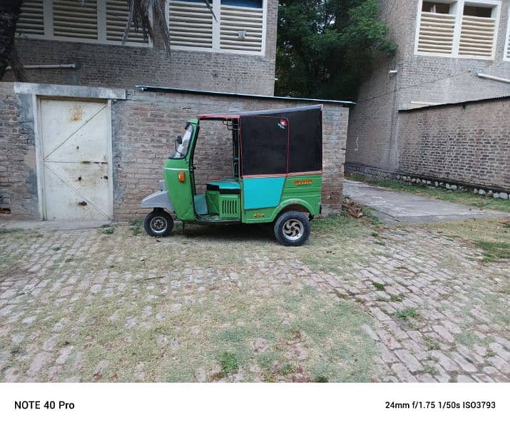 Genuine Rickshaw. CD 100 engine. O33,45O9,833O 0