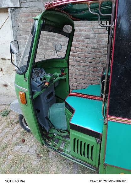 Genuine Rickshaw. CD 100 engine. O33,45O9,833O 7