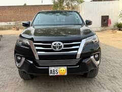 Toyota Fortuner V 2019