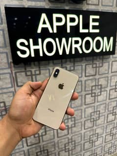 iphone xs / 64gb / Factory Unlock