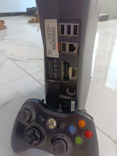 Xbox 360 Slim 250 GB Jtag New Condition 3