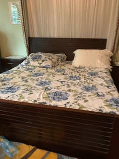 Sheesham Wooden Bed For Sale (Read Ad)