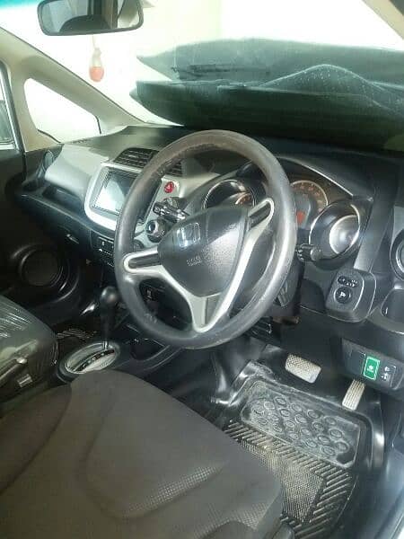 Honda Fit 2012 3