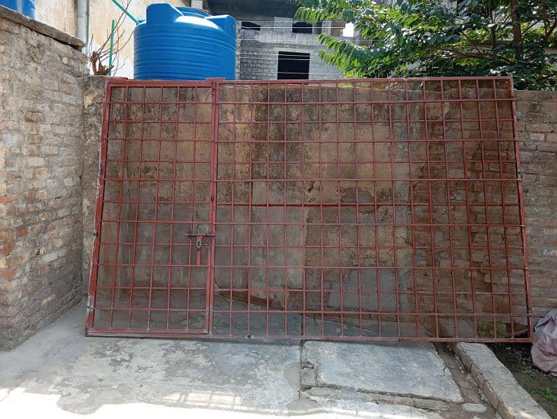 Iron Frame Gate 1