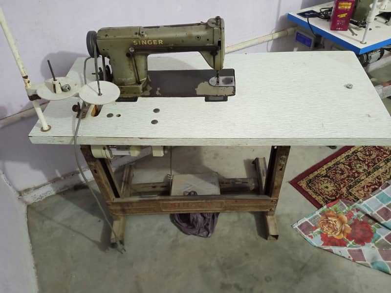 singer sewing machine 1