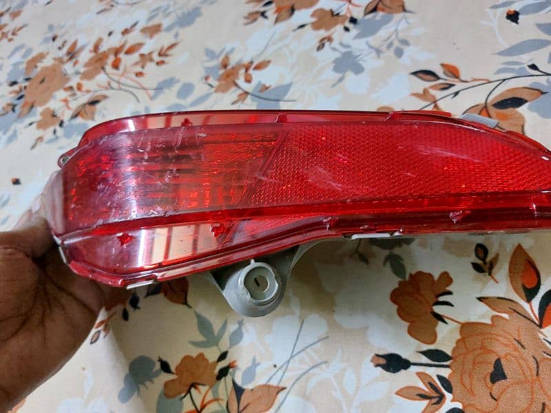 Toyota Yaris bumper reflector 2