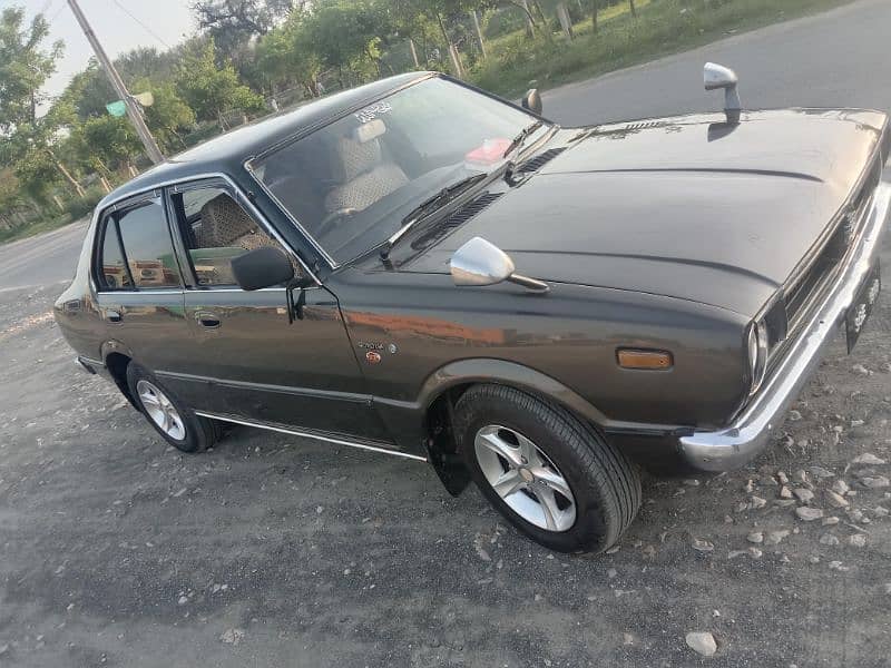 Toyota Corolla XE 1976 good condition jauharabad city khushab 0