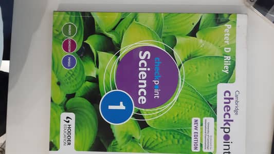 Cambridge Checkpoint: Science Student's Book-1