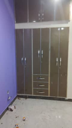 Carpenter/Kitchen cabinet / Kitchen Renovation/Office Cabinet/wardrobe