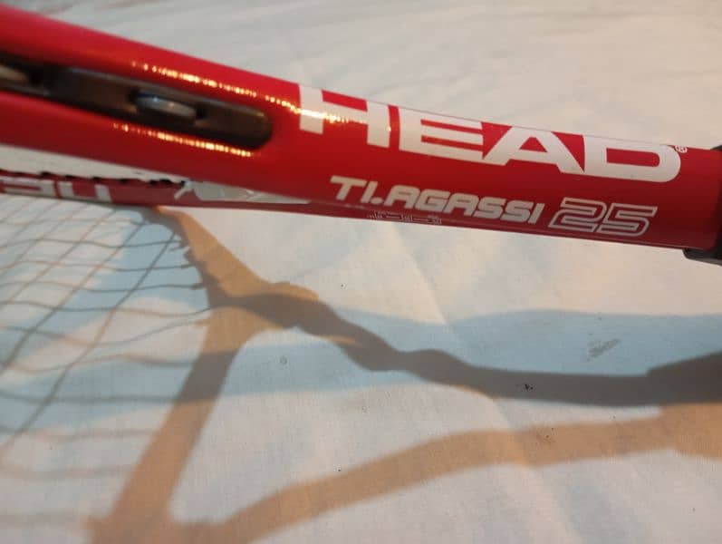 Lawn tennis rackets 16