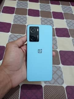 OnePlus N20 SE