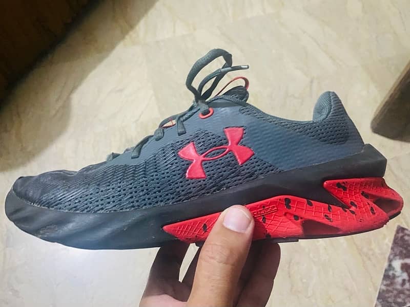 Under Armour kids shoes (100% original vietnam) 0