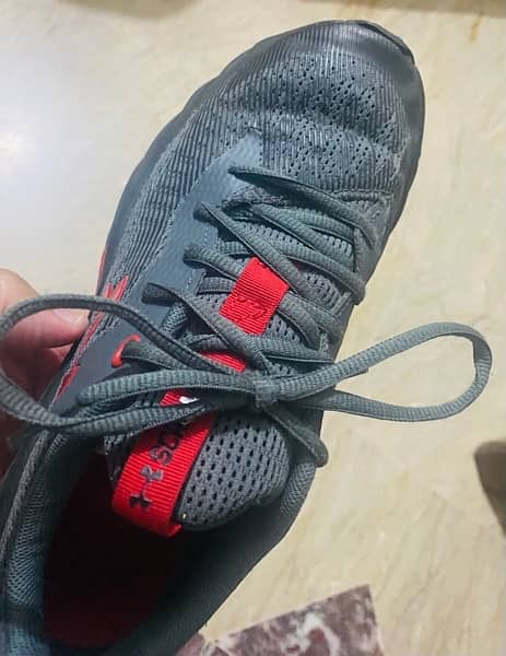 Under Armour kids shoes (100% original vietnam) 1