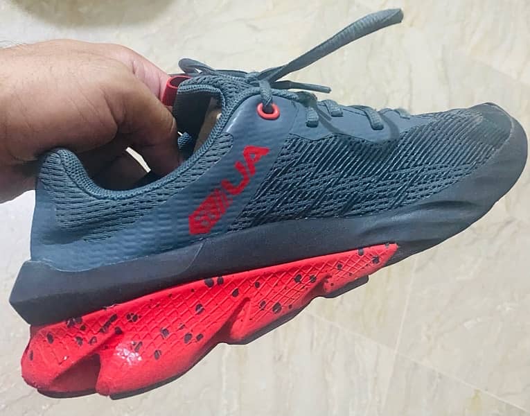 Under Armour kids shoes (100% original vietnam) 2