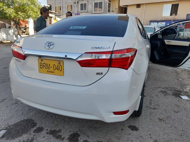 Toyota Corolla XLI AUTOMATIC Model 2020 Colour White 100% Original 3