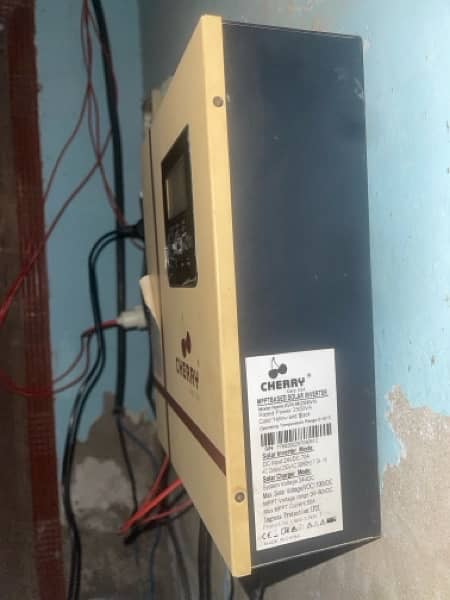 Cherry 3KV Solar Inverter For Sell 1