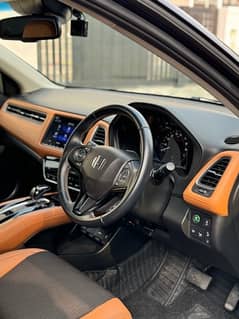 Honda Vezel Z Honda Sensing 2019/24 Beige Room