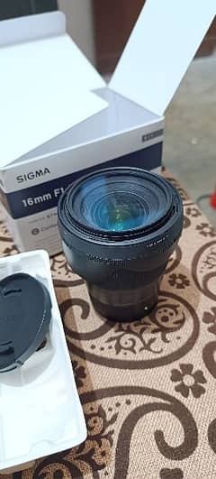 sigma 16mm f/1.4 DC DN Lens