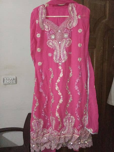 Ladies dresses for sale 0