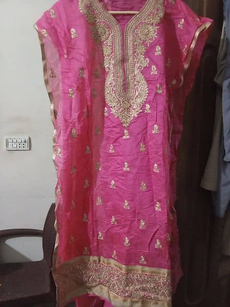 Ladies dresses for sale 3