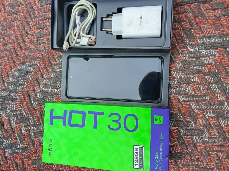 Infinix Hot 30 10/10 8gb 128 1