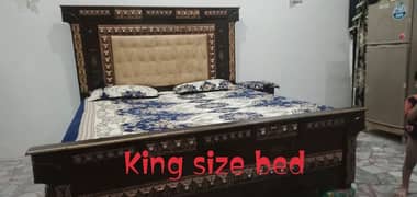 I want to sell king size bed with matress