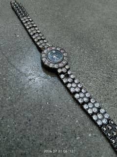 Beautiful antique stone fashion watch now available