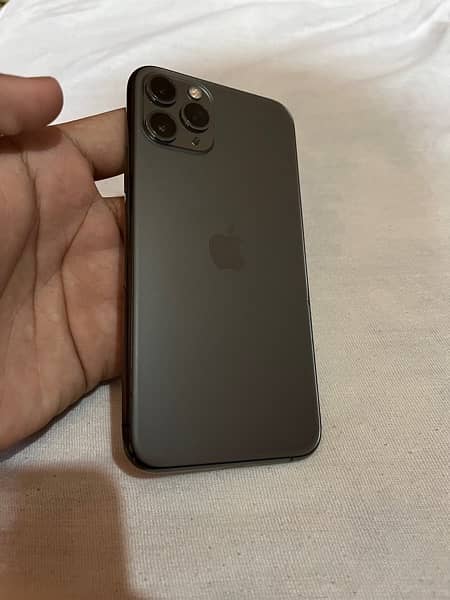 iPhone 11 Pro 256GB Factory Unlocked Non PTA 03056896805 16