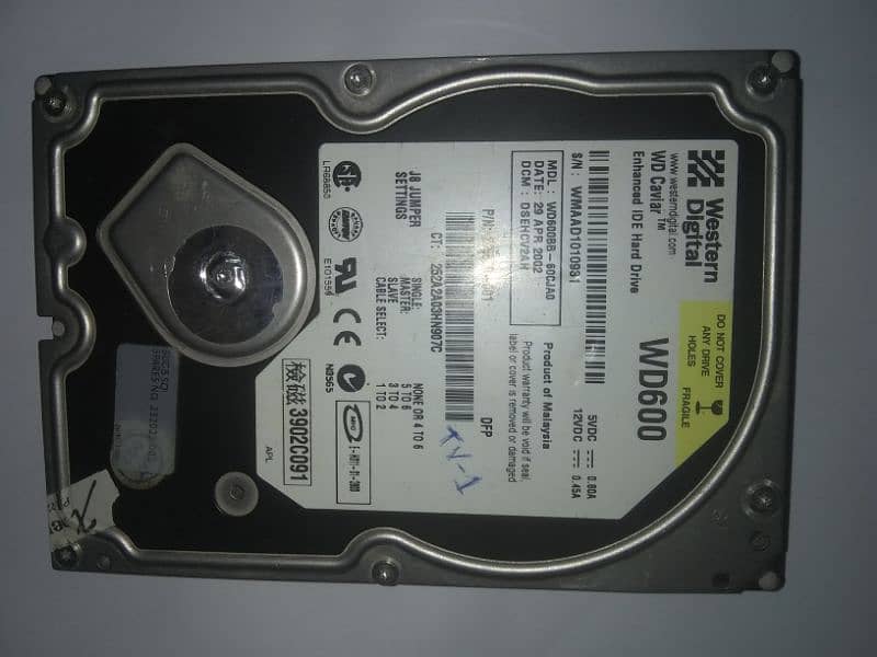 computer hard disk for sale only 600 pkr model wd600 . . 60 gb 1