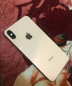 iPhone Xsmax full ok  colur Gold LLA 256 full Ok  Full okay