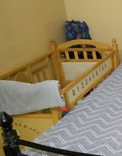 Foreign Baby cot