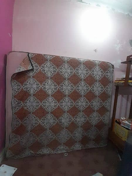 molty spring mattress excellent condition 5