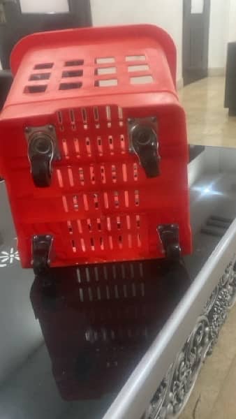 Roller Basket/ hand basket/ shopping trolley/ cash counter/wall Racks 3