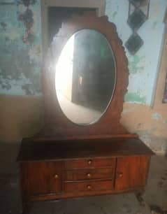 wood dressing table