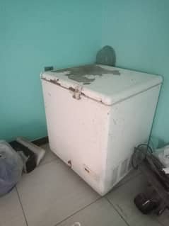 Haier deep freezer for sell excellent cooling