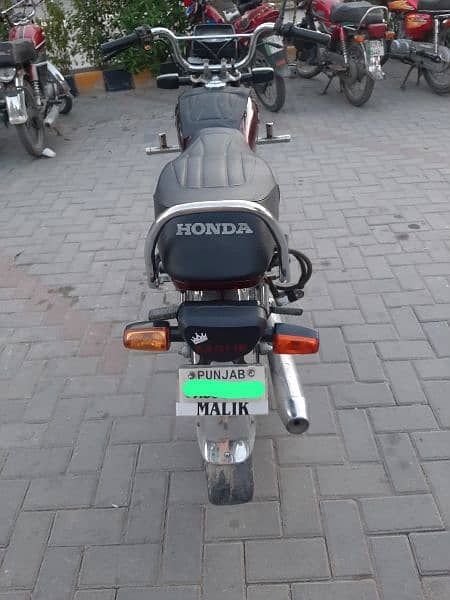 Honda CD 70.2020 1