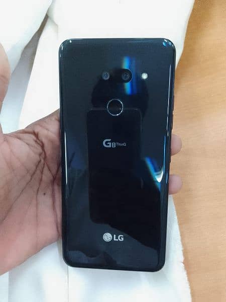 LG G8 ThinQ 3