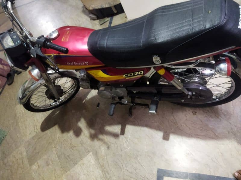 Honda CD 70 4