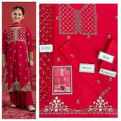 Maira  B 
Kids 3 pieces lawn 03017186072 whatsup number call us for o