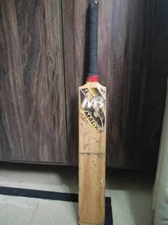 hard ball cricket bat very slightly used
