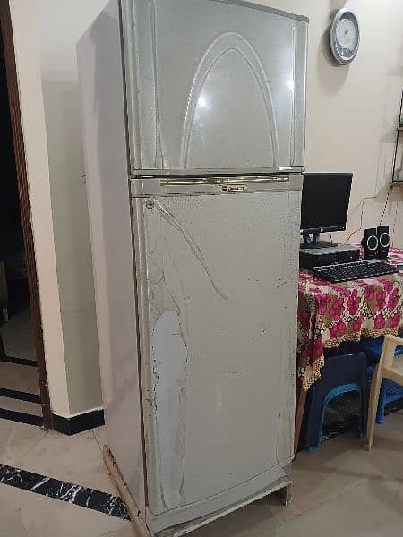 Dawlance Refrigerator For Urgent Sale 0