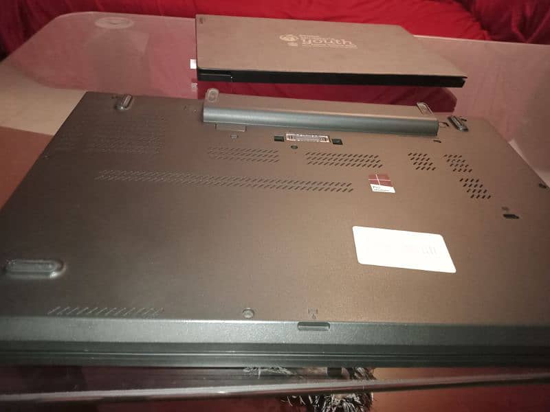 Lenovo Thinkpad w550s 5