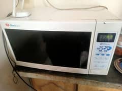 good condition microwave oven