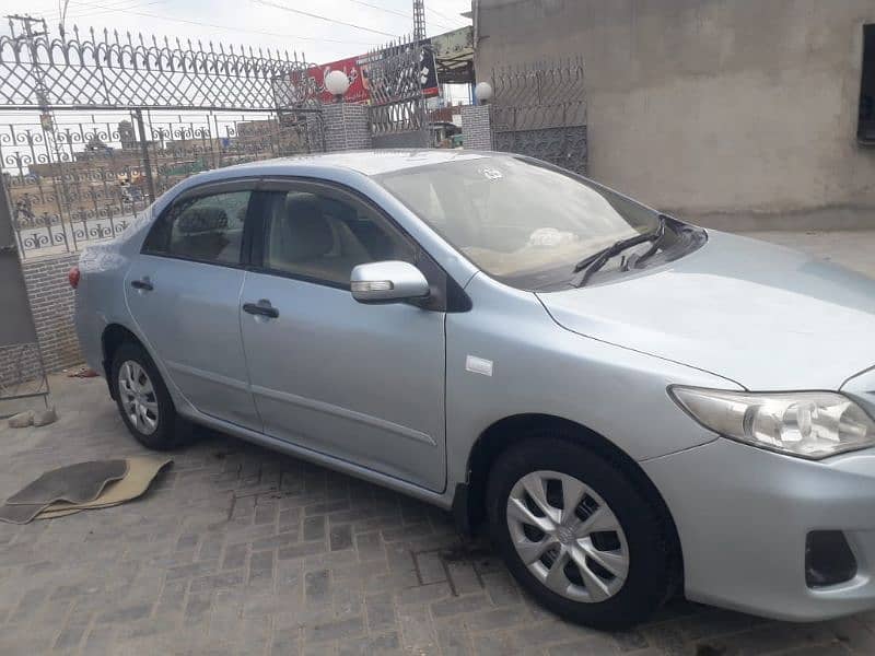 Toyota Corolla GLI 2013 6