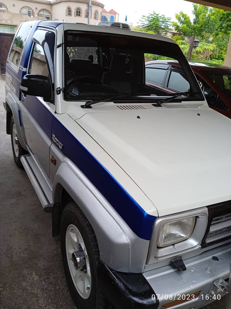 Daihatsu Rocky 1986 feroza Automatic 2